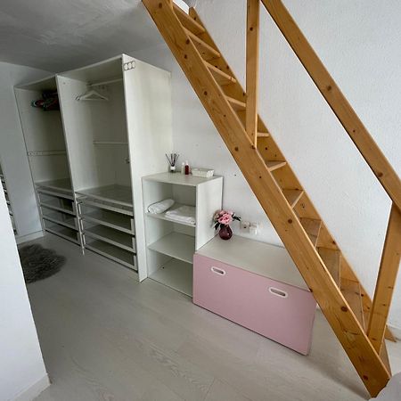 Mediterranean House - Habitaciones Privadas En Casa Compartida Mairena del Aljarafe Eksteriør billede