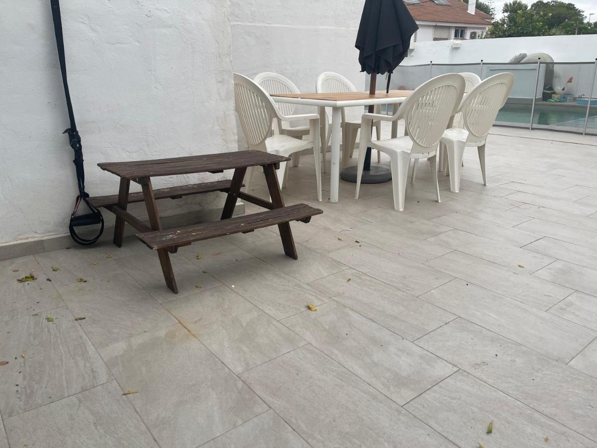 Mediterranean House - Habitaciones Privadas En Casa Compartida Mairena del Aljarafe Eksteriør billede