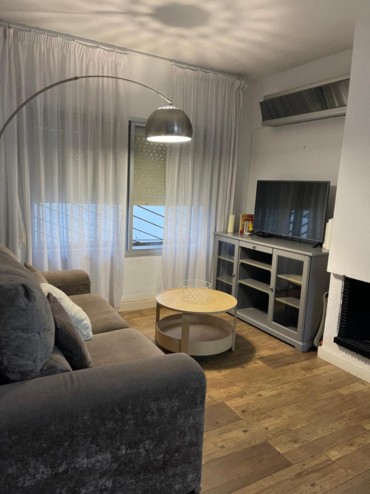 Mediterranean House - Habitaciones Privadas En Casa Compartida Mairena del Aljarafe Eksteriør billede
